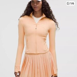 Define nulu rock melon Lululemon